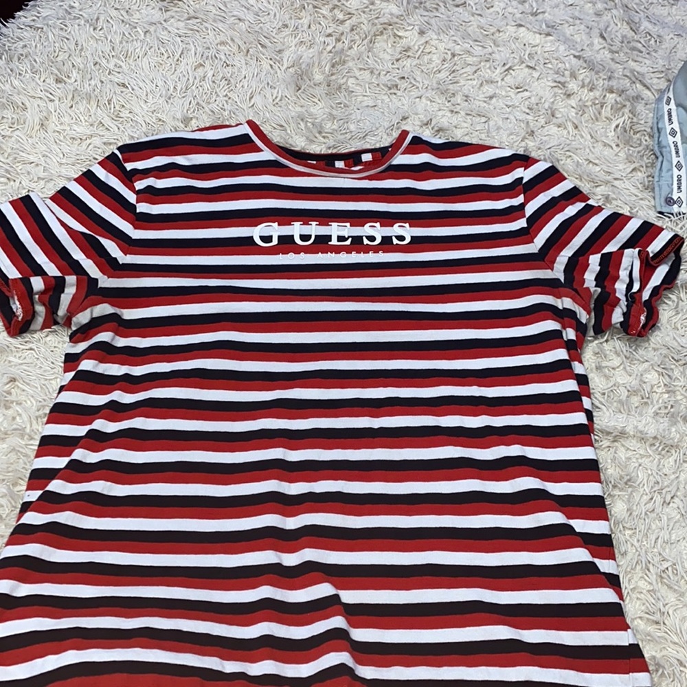 Guess Striped T shirt